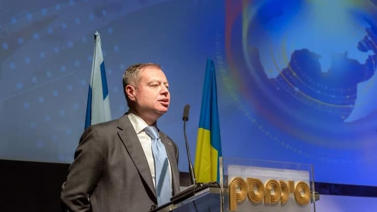  יבגן קורניצ'וק