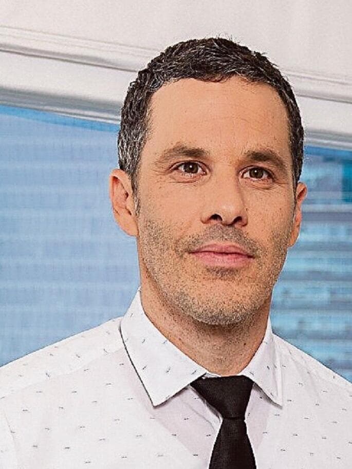 עו"ד עידן פסח (צילום: באדיבות משרד קוזניץ פסח) עו"ד עידן פסח