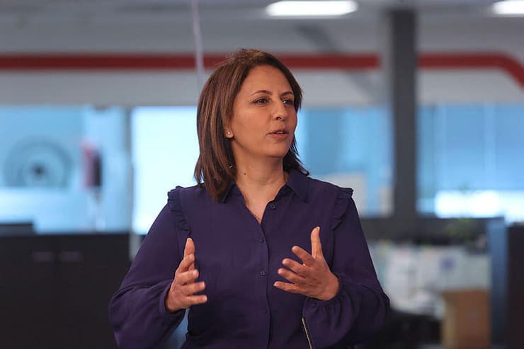  גילה גמליאל