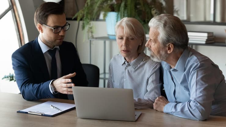 שיחה על הסכמי ירושה