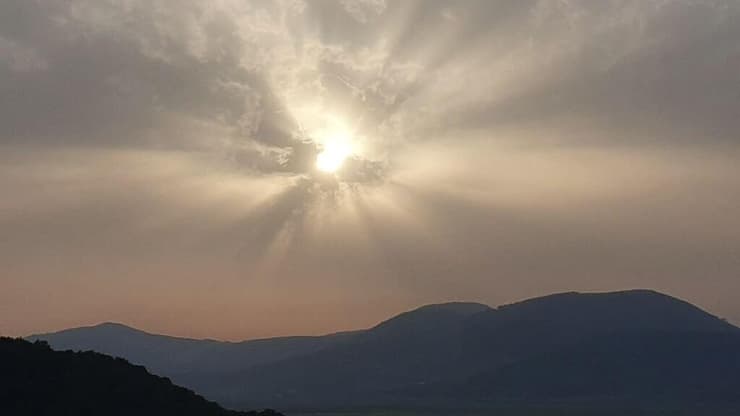 שקיעה מעל בקעת בית נטופה (צילום: אחיה ראב"ד) שקיעה מעל בקעת בית נטופה