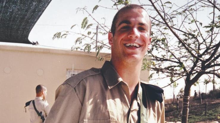 סמ"ר ארז אשכנזי ז"ל, בנו של ינון ז"ל (צילום: פרטי) סמ"ר ארז אשכנזי ז"ל