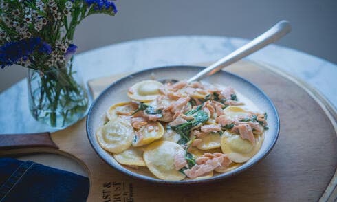 רסיולי תרד סלמון