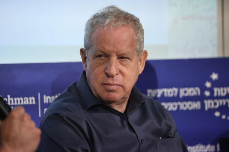 גיורא איילנד (צילום: מוטי קמחי) גיורא איילנד