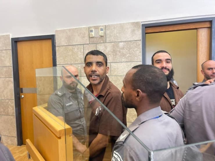 זכריא זביידי ביום גזר הדין בגין בריחתו מכלא גלבוע זכריא זביידי