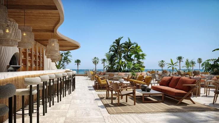 חלל הבריכה באחד המלונות החדשים של בראון וישראייר