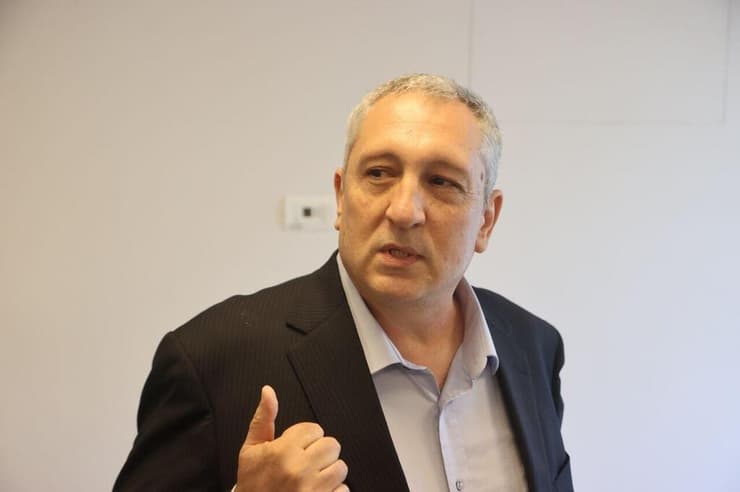 ניר חפץ