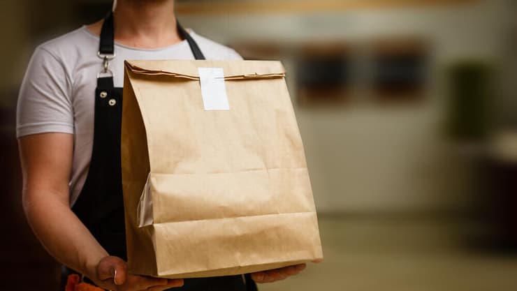 משלוח אילוסטרציה (צילום: shutterstock) משלוח מזון אילוס אילוסטרציה