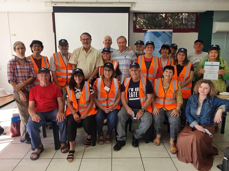 מתנדבי תנועת "באים בטוב" באזור הדרום באים בטוב