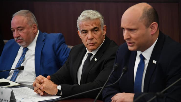 ראשי המפלגות תוקפים: "בלי גיוס אין עתיד למדינה" (צילום: יואב דודקביץ' ) ישיבת הממשלה