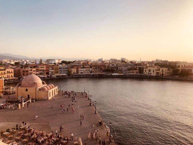 הנמל הווניציאני הישן בחאניה