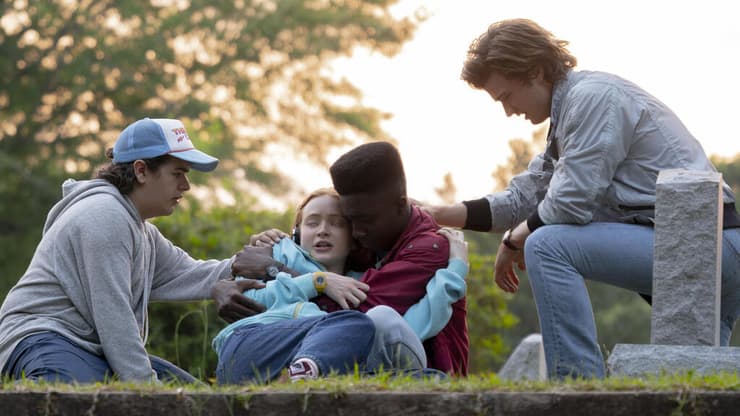 מתוך דברים מוזרים עונה 4