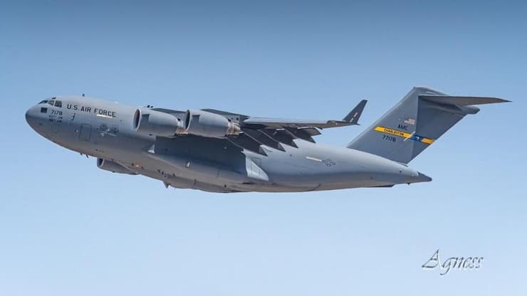 טוסי תובלה דגם סי-17 