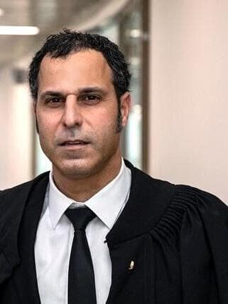 עו"ד שי רודה