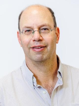 פרופ' איל רגב