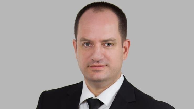 עו"ד דן באומן