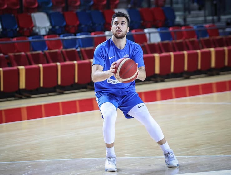 תמיר בלאט שחקן נבחרת ישראל