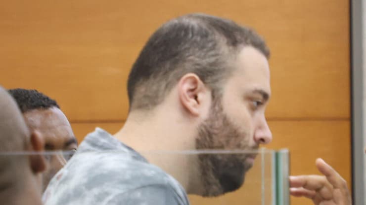 הרוצח ג'ייסון עודה (צילום: יריב כץ) ג'ייסון בלייז ועבד אבו עאמר