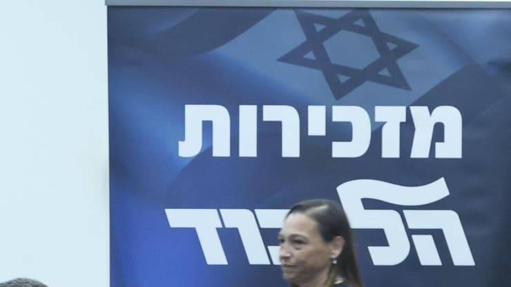 "לאר ניתן לצאת לידי חובה". ארכיון (צילום: מוטי קמחי) בנימין נתניהו וישראל כץ