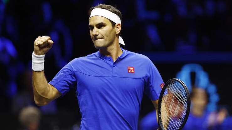 רוג'ר פדרר טניסאי שוויצרי במשחק הפרישה