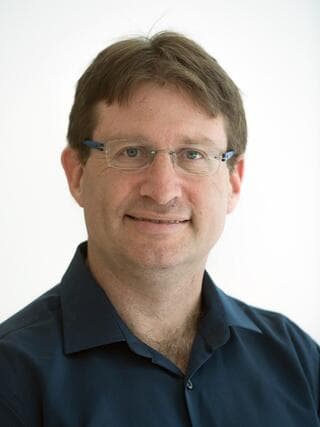 ד"ר נדב דוידוביץ'