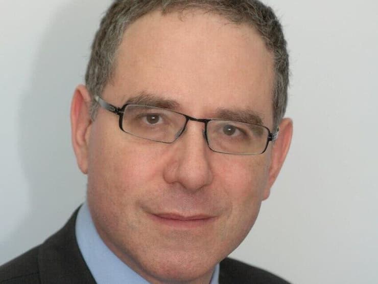 פרופ' אייל זיסר. "כנראה שנמשיך לדבר מבלי להגיע לתוצאות" פרופסור אייל זיסר