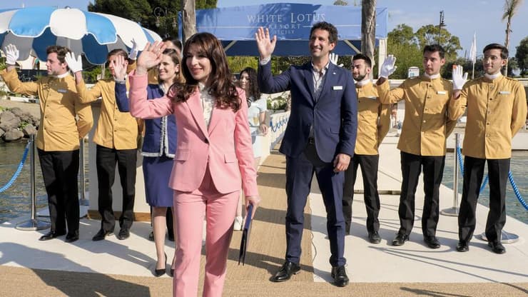 מתוך "הלוטוס הלבן" עונה 2