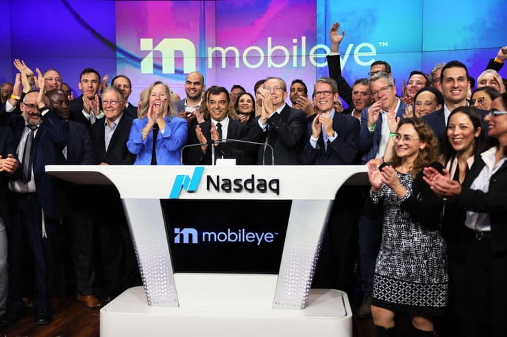 הנפקת מובילאיי בבורסת נאסד"ק בניו יורק (AFP) הנפקת מובילאיי בבורסת נאסד"ק בניו יורק