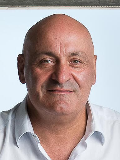 יוסי אברהמי, יו"ר ובעלים קבוצת יוסי אברהמי