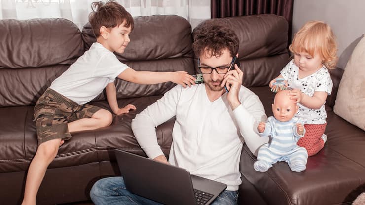 הורים ועבודה מהבית