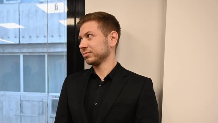 יאיר נתניהו (צילום: נדב אבס) יאיר נתניהו וסתיו שפיר