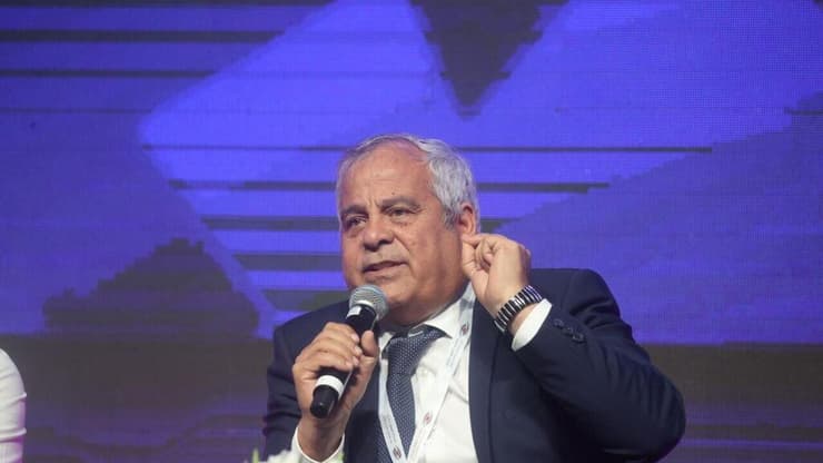 בני ביטון. "יש לנו איזו אחריות על התושבים" (צילום:מוטי קמחי) בני ביטון