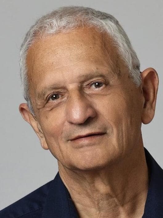 נחום ברנע