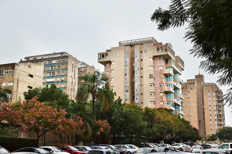 קיראון, קריית אונו