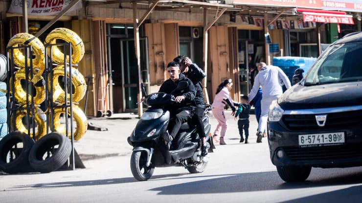השכונות שמעבר לגדר ההפרדה בשטח המוניציפלי של ירושלים - חממות טרור