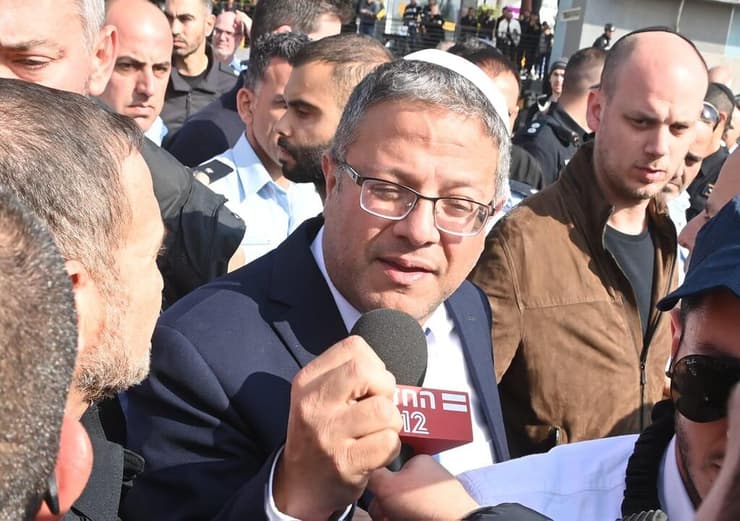 השר לביטחון לאומי איתמר בן גביר בביקור במחוז דרום של המשטרה