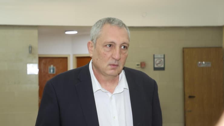 השלום רמלה: הוכחות: עו"ד דוד שומרון נ. עו"ד דוד ארצי