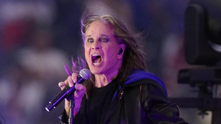 אוזי אוסבורן (AP) אוזי אוסבורן