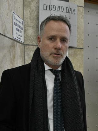 עו"ד שרון נהרי