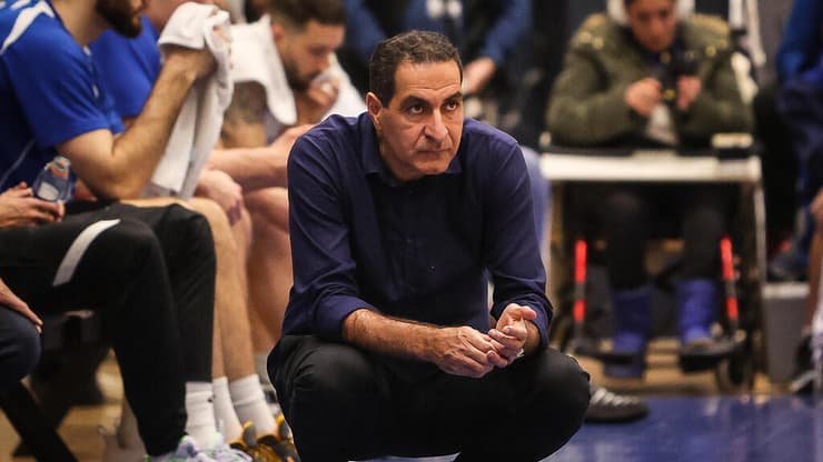 אורן אהרוני מאמן בני הרצליה