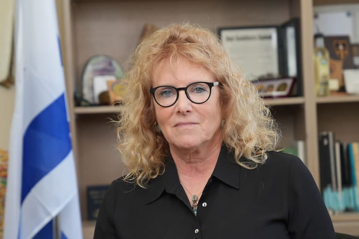 תא"ל (במיל') רחלי טבת ויזל 