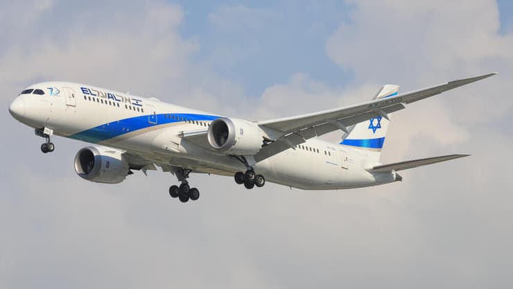 מטוס דרימליינר של אל על