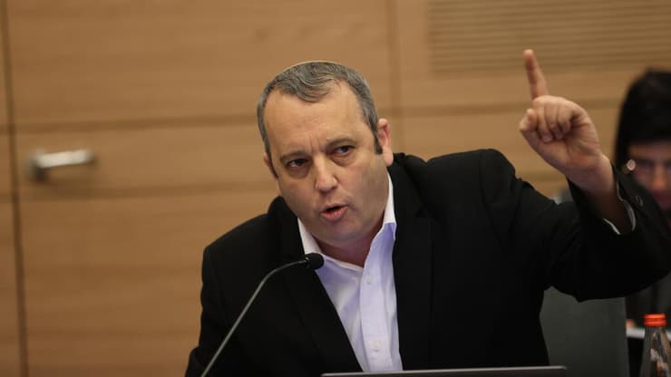 ועדת חוק חוקה ומשפט