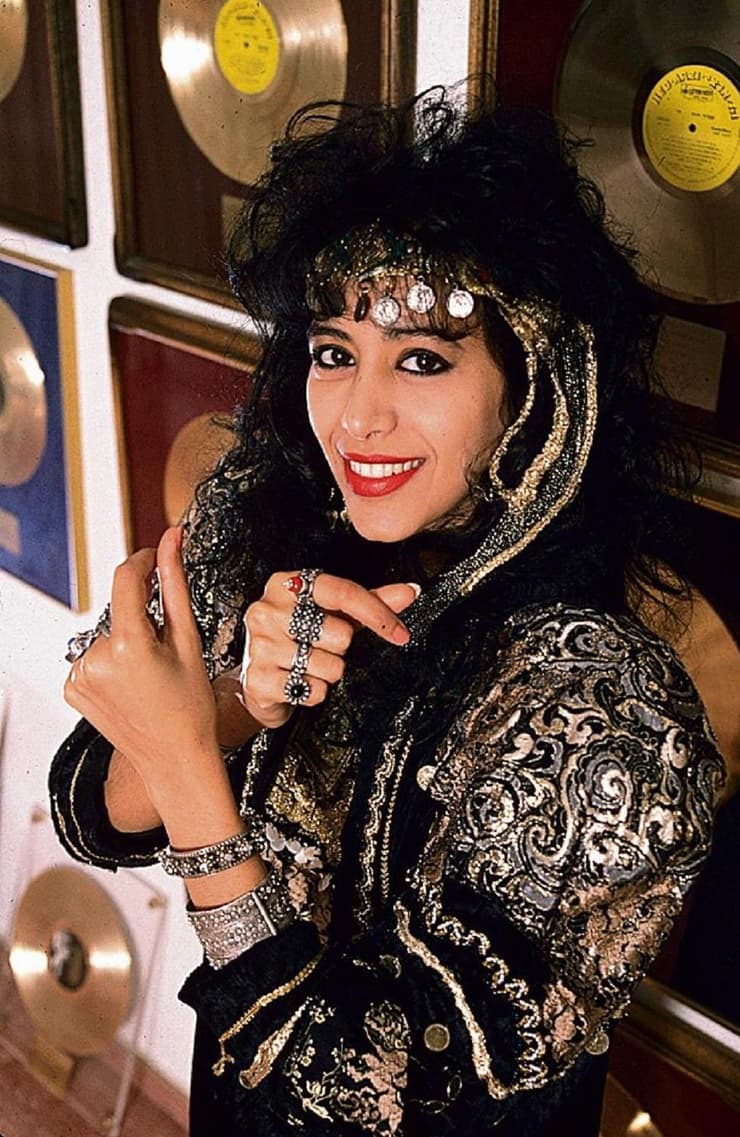 עפרה חזה ז"ל