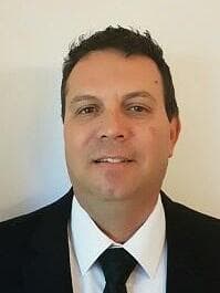 עו"ד יורם שר