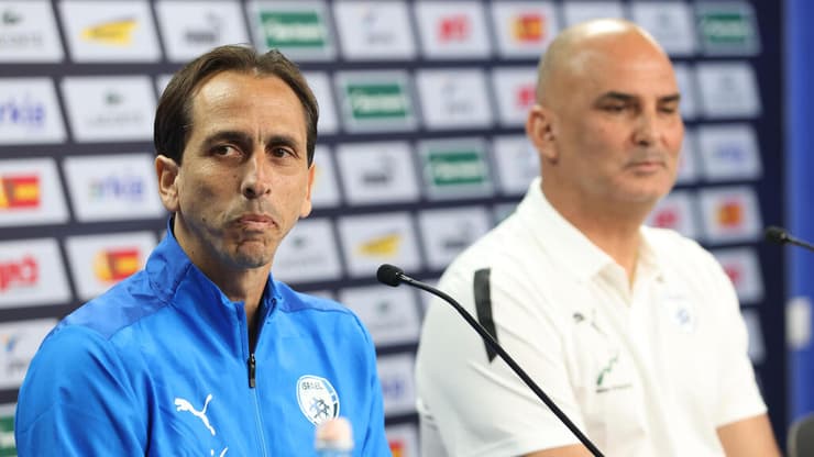 מסיבת עיתונאים נבחרת אלון חזן יוסי בניון