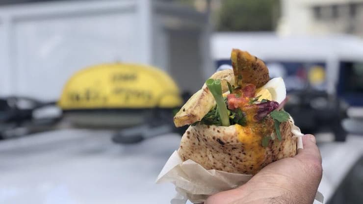 החלון כרמיאל