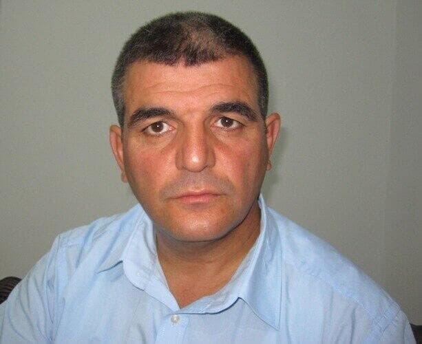 אזרבייג'ן חבר פרלמנט פזיל מוסטפה מבקר חריף של איראן נורה ניסיון חיסול