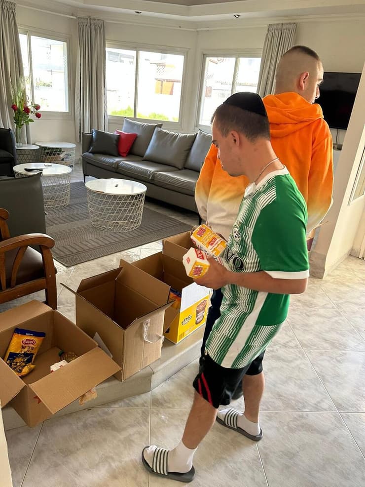 מתנדבי בית עדן