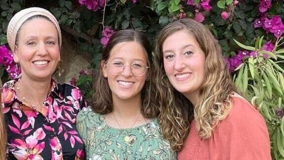 לאה די ובנותיה שנרצחו בפיגוע